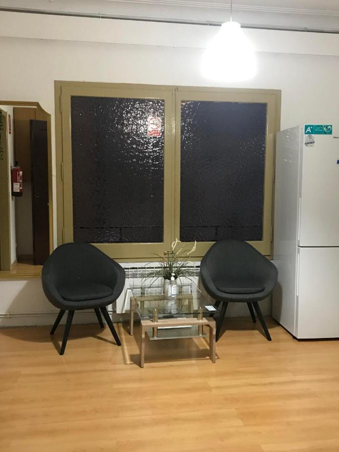 巴塞罗那 穆塔纳旅馆酒店 外观 照片